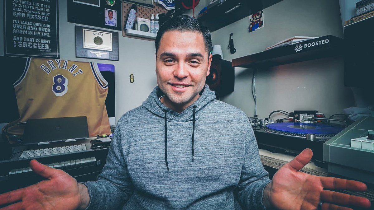 JohnnyFGuerrero's tweet photo. Bringing a proper conclusion to our trip to Denver. -> https://t.co/YAk5lAJsjN <- Discussing four topics including my run-in with a local park ranger.
#droneissues #youtubechannel #YouTuber #denvervlog #denvertrip https://t.co/6tQ1JTNd3s