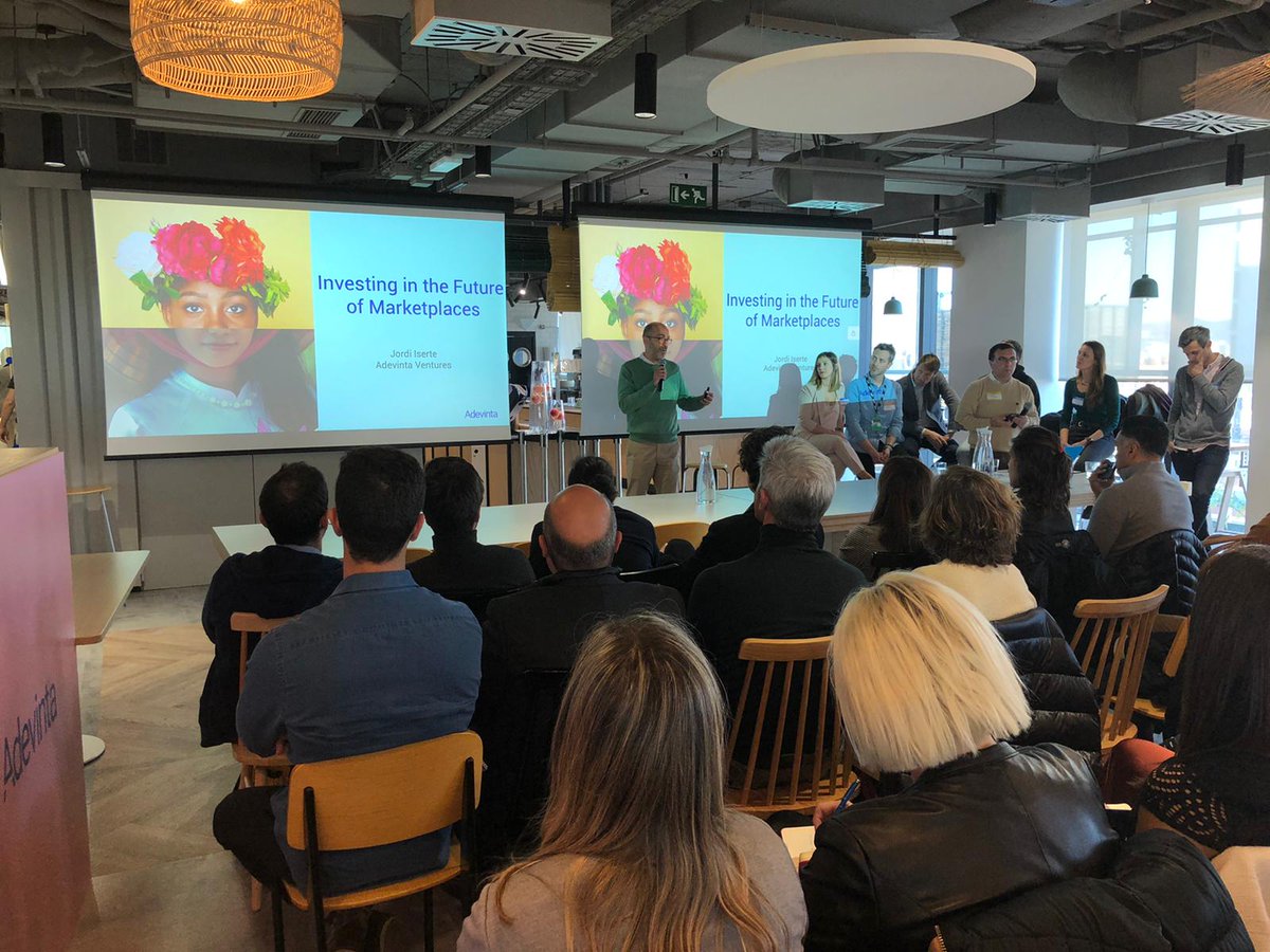 Arranca el #PropTechSpirit que alojamos en nuestra oficina de Barcelona en el marco de actividades del #TechSpiritBarcelona <a href="/jordiiserte/">jordiiserte</a> Investment Director de 
<a href="/Adevinta/">Adevinta</a> explica qué startups nos interesan para invertir en el sector inmobiliario😀Síguelo: bit.ly/2HVUHOx