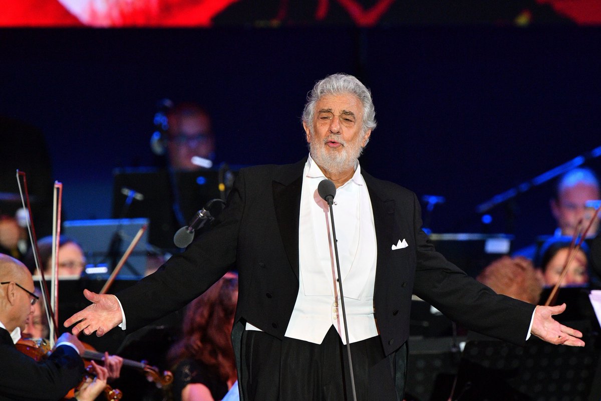 AL AIRE | Entrevistamos a @SusanaMoscatel sobre los casos de Harvey Weinstein y Plácido Domingo•Escúchanos por el 96.9 FM o 900 AM•En vivo por http://bit.ly/WRadioAlAire •O conéctate a nuestra app