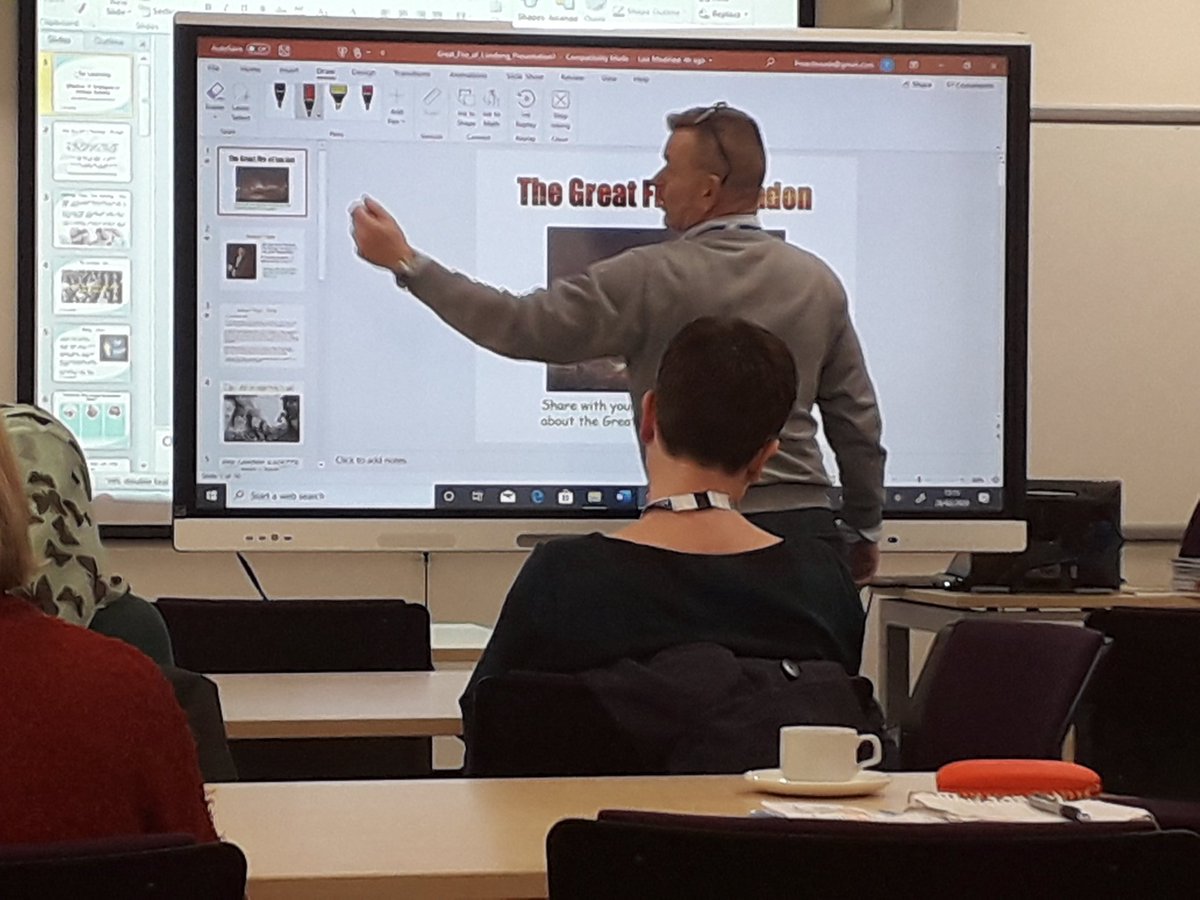 HFL_Education's tweet photo. Fascinating demonstration from @Proactive_AV on their interactive touchscreens with all its nifty uses and applications in the classroom including some #gamification
#EdTechShowcase #edtech https://t.co/ABC5rlc1qT