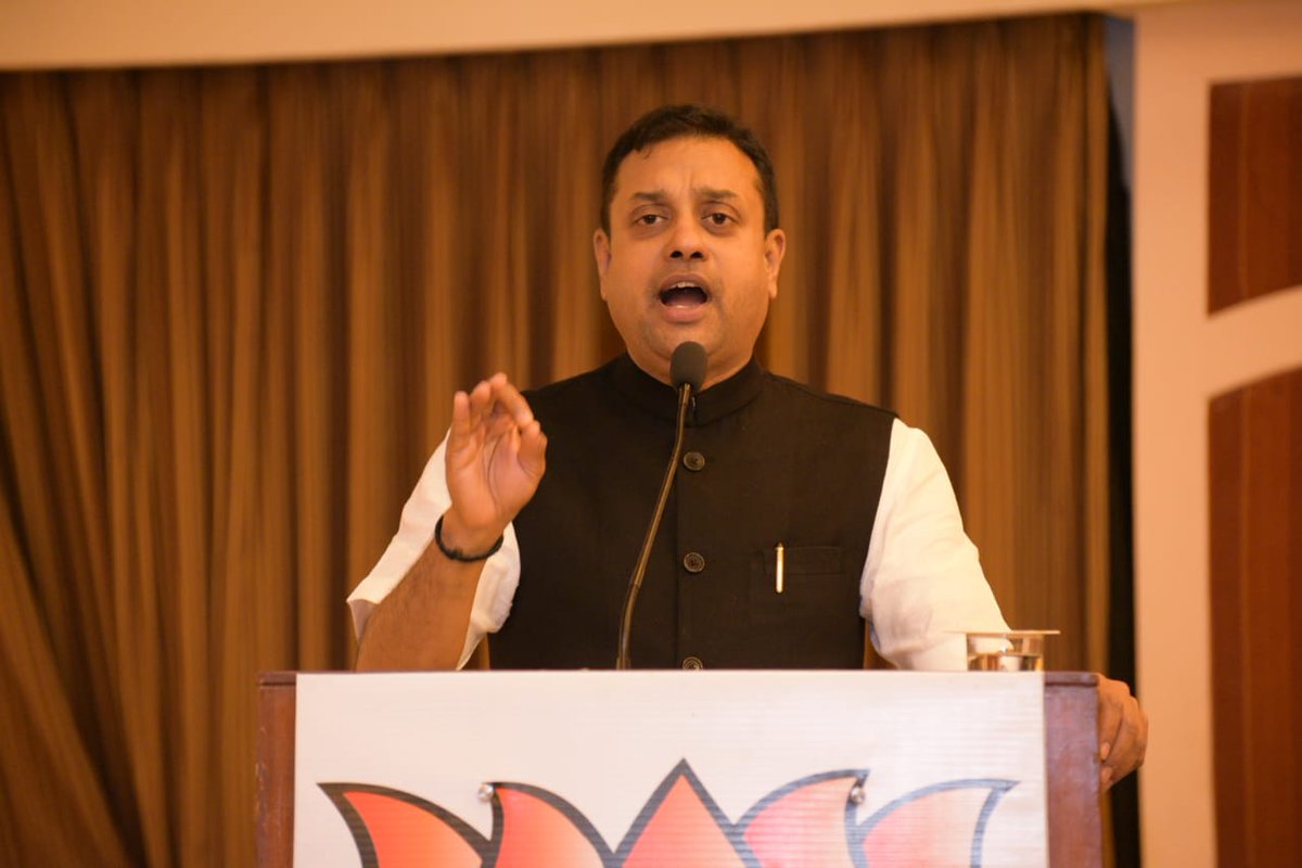 DrPramodPSawant's tweet photo. Addressed an interactive session at Panaji alongside @BJP4India National Spokesperson Dr. Sambit Patra ji on Building Foundations of a #NewIndia under the visionary &amp; dynamic leadership of PM Shri @narendramodi ji. @sambitswaraj https://t.co/zezSHWpKPn