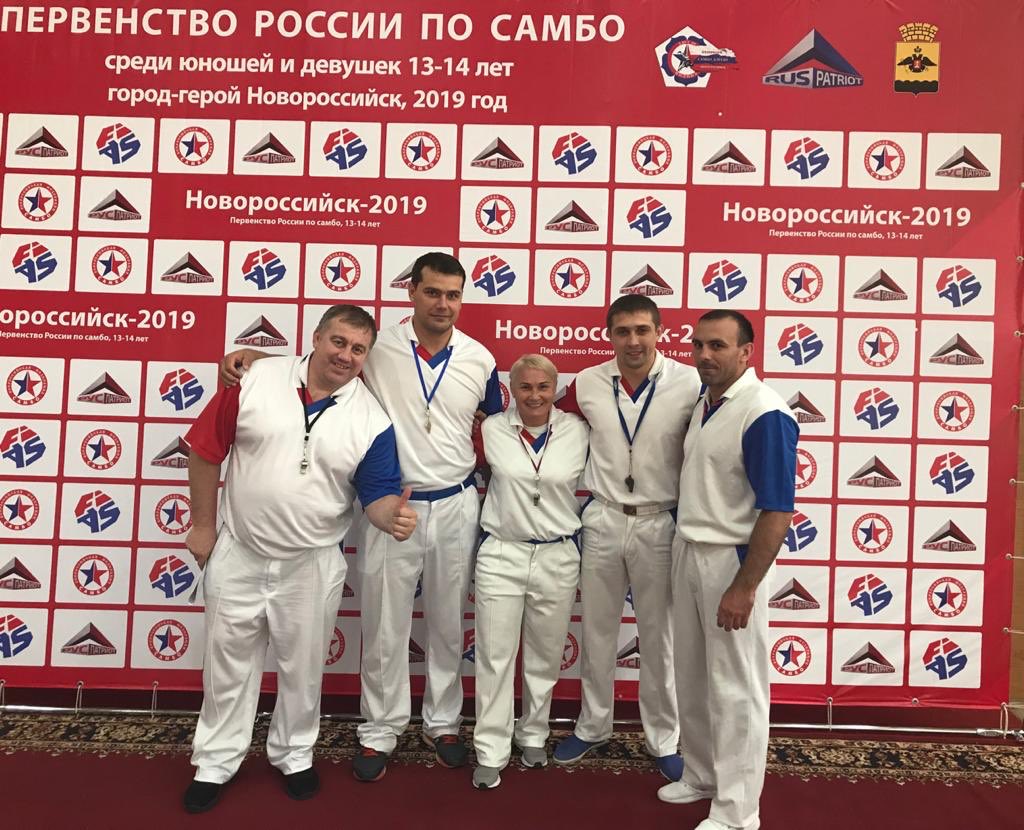 kavinsergei's tweet photo. 📢📢📢 !!!! 
Приказом Министерства спорта N 9 от 26 февраля 2020 года 
Присвоено квалификационная к��тегория  «СПОРТИВНЫЙ СУДЬЯ ВСЕРОССИЙСКОЙ КАТЕГОРИИ» тренеру клуба «ВИТЯЗЬ» БУРОВУ АНДРЕЮ ВЯЧЕСЛАВОВИЧУ  
Поздравляем с этим высоким достижением 💪🏼💪🏼💪🏼🥋📣📣📣🤝 #СторонникиЕР https://t.co/3uuxLmG7AW
