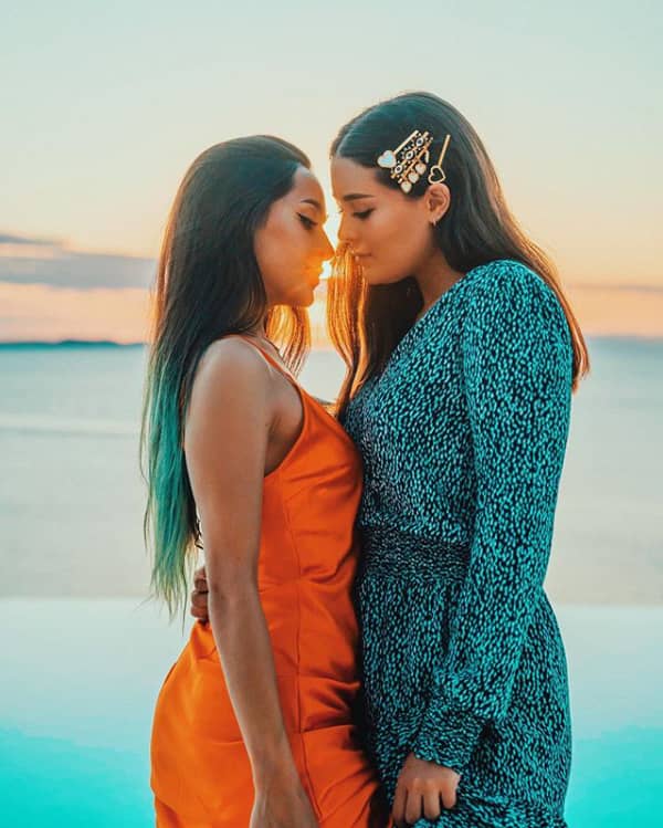Alex613marti1's tweet photo. @goddessescyp @calleypocheoffi @danielaacallee @Pochosaurus #CachePremiosHeat https://t.co/7XJ6N7YC9e