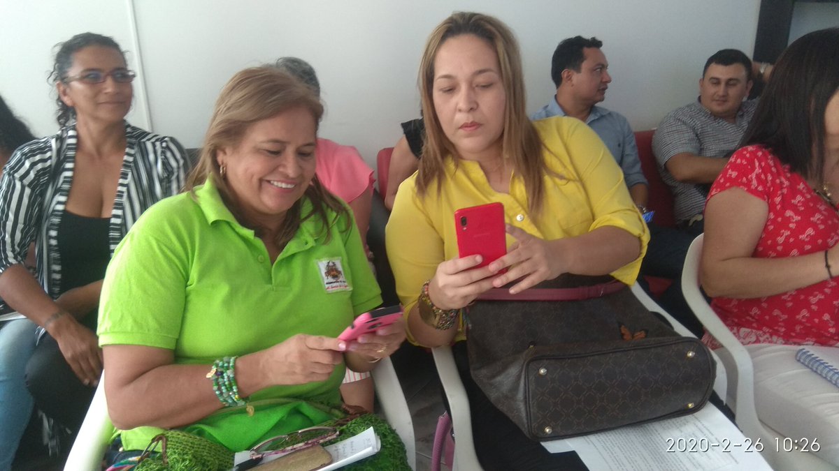 GerenciaPan's tweet photo. Nos reunimos con el equipo de supervisores del #ProgramaPAN socializacizando directrices del gobierno central y haciendo parte como plan piloto de la #TransformaciónDigital del Meta #GobiernoAlServicioDeLaGente https://t.co/WfBITWYF3i