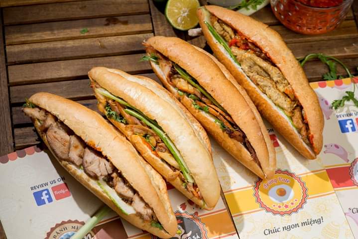 N04532391's tweet photo. Bánh mì Việt Nam dân Việt còn chưa chán
#KoreansApologizetoVietnam
Các bác là cái gì mà chê ỏng chê ẹo???
#베트남을존중해
Làm người trước hết phải học các tôn trọng, đừng có gào mồm lên ta đây thượng đẳng!!!
#YTN_사과해 
Hàn Quốc xin lỗi Việt Nam đi!!! https://t.co/fMSJCnhZRf