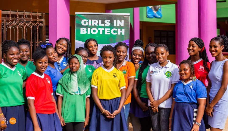 BGapgh's tweet photo. They would also be involved in local and national innovative competitions based on the knowledge acquired from the club training
#girlsinbiotech #localinitiative #nationalintiative #girlsinbiotechclub #launching #girlsinstem #successfulinterview https://t.co/7yPo0ezQ5F