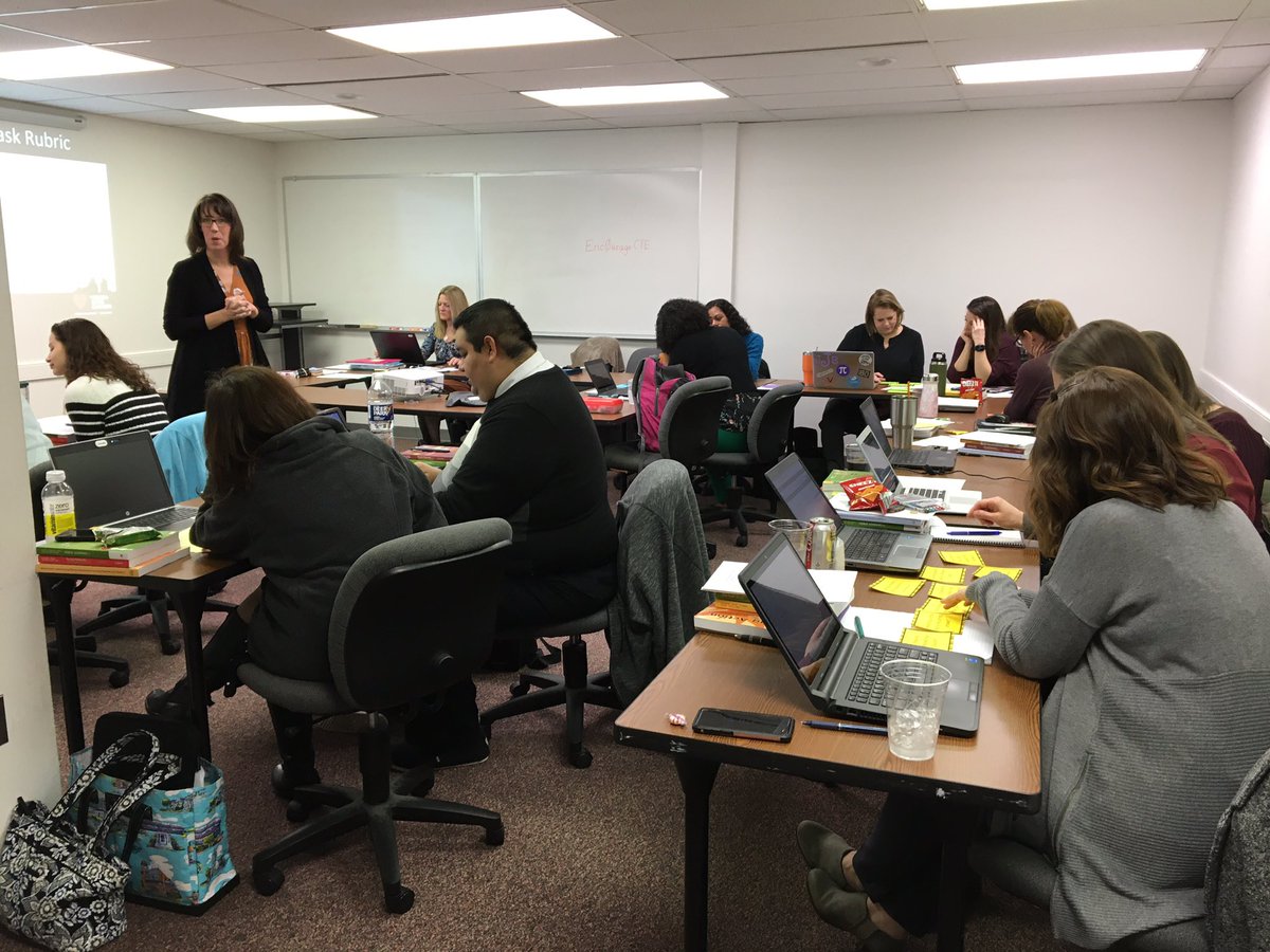 VDOE4STEM tweet media