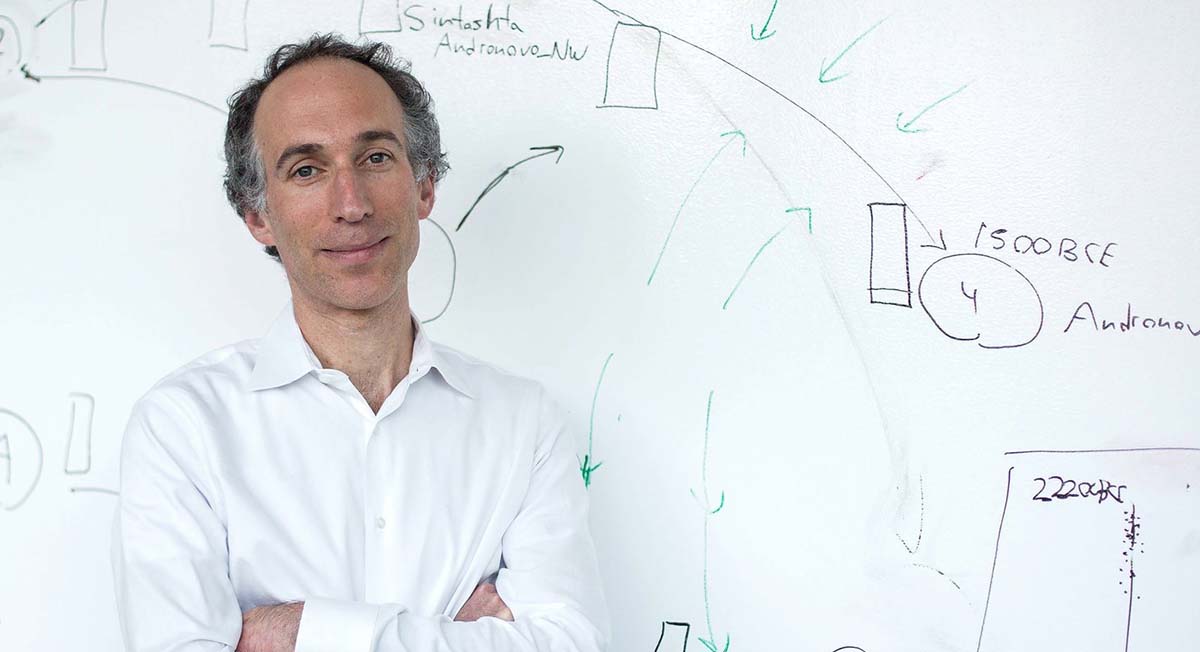 IU Biology (@iubiology) on Twitter photo David Reich, Prof of Genetics <a href="/harvardmed/">Harvard Medical School</a>, to present Muller Award Lecture "Toward a new history and geography of human genes informed by ancient DNA"—discussing his work and challenging previous assumptions about human evolution. Mar6-2020 <a href="/IUBiology/">IU Biology</a>. go.iu.edu/2h7U David Reich, Prof of Genetics <a href="/harvardmed/">Harvard Medical School</a>, to present Muller Award Lecture "Toward a new history and geography of human genes informed by ancient DNA"—discussing his work and challenging previous assumptions about human evolution. Mar6-2020 <a href="/IUBiology/">IU Biology</a>. go.iu.edu/2h7U