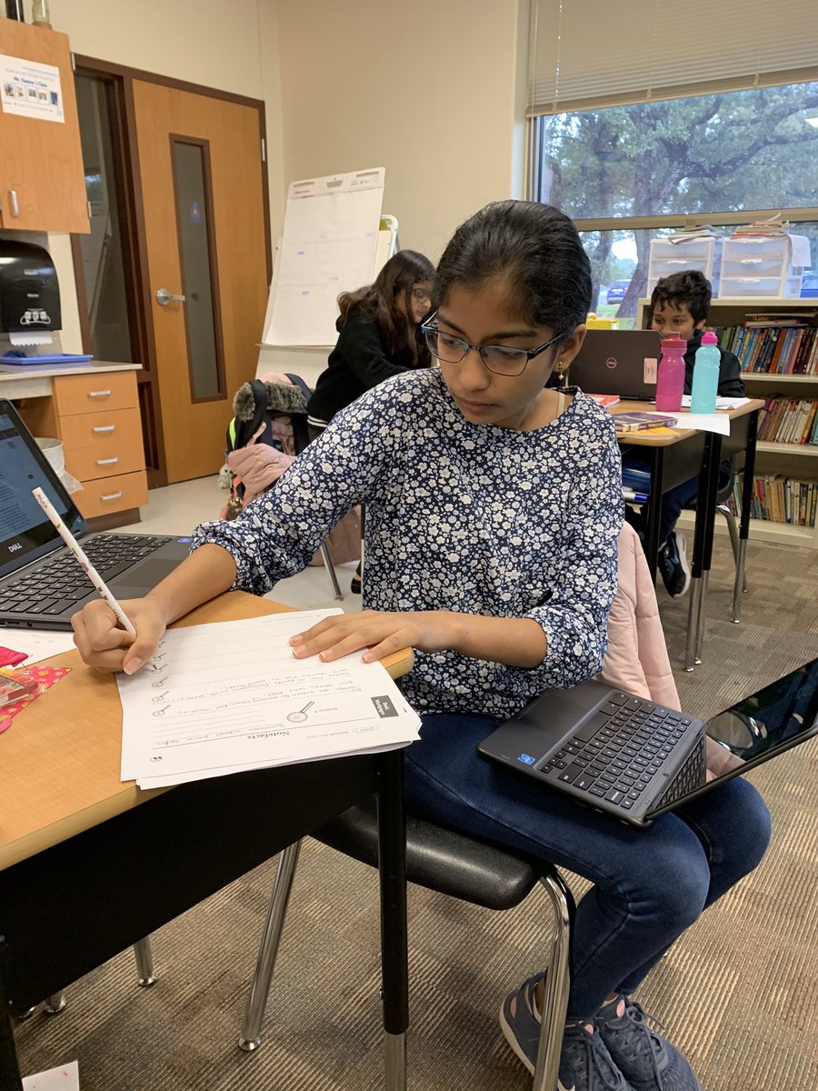 Our class using the iiM research method to study the major adaptations of snakes, comparing and contrasting their adaptations to other reptiles, and listing the pros and cons of snake adaptations. @ElsaEngRRISD <a href="/RRISD_science/">RRISD Science</a>