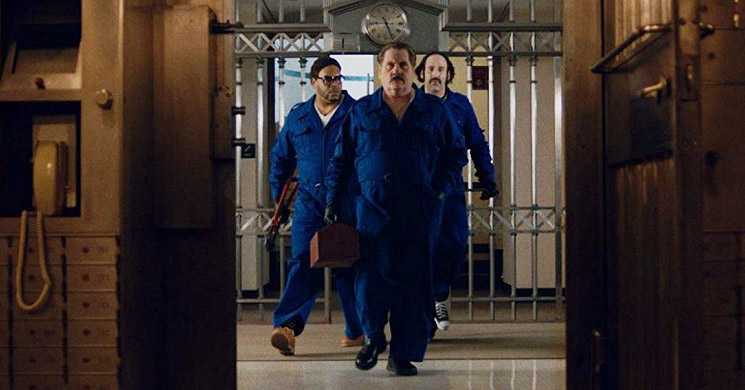 Идеальное ограбление фильм 2022. Армия воров фильм 2021. Ограбление банка фарго сериал. Фильм 21 мост тейлор китч. Фредди хаймор 2020 фильмы.