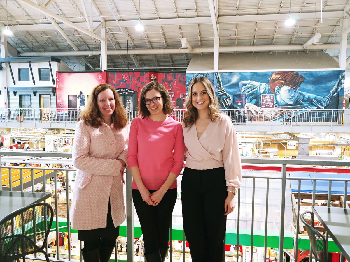 LdnCommFdn's tweet photo. We're wearing pink today to stand up against bullying and celebrate what makes us different. #ChooseKindess #BeKind #PinkShirtDay 👚 https://t.co/ewuzOiTpcu