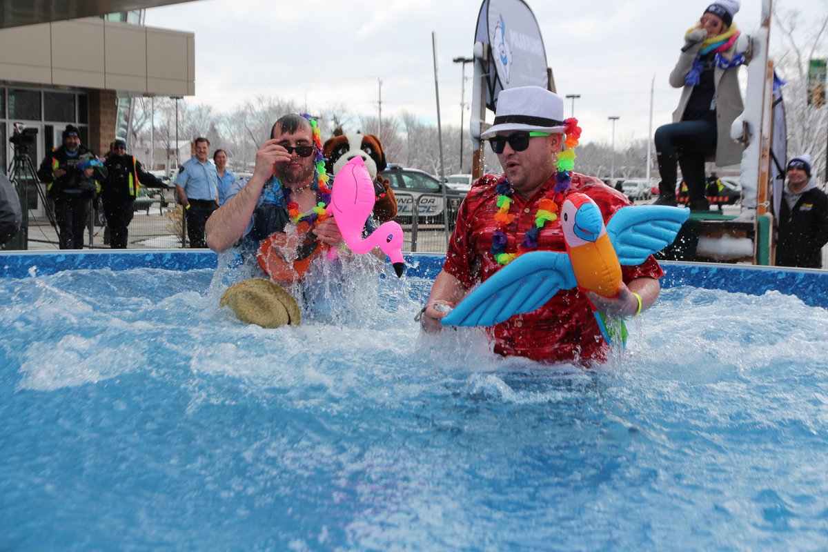 🚨Post-Plunge Warm-Up! <a href="/bullandbarrel/">The Bull & Barrel</a> will be #FreezinForAReason by plunging &amp; hosting #PolarPlungeYQG jumpers to some appetizers &amp; $5 pint special! (Regular menu available.) 

Show your <a href="/AdventureBayFWP/">Adventure Bay Family Water Park</a> armband to join the fun. You were BOLD. You were COLD. Now let’s get WARM.