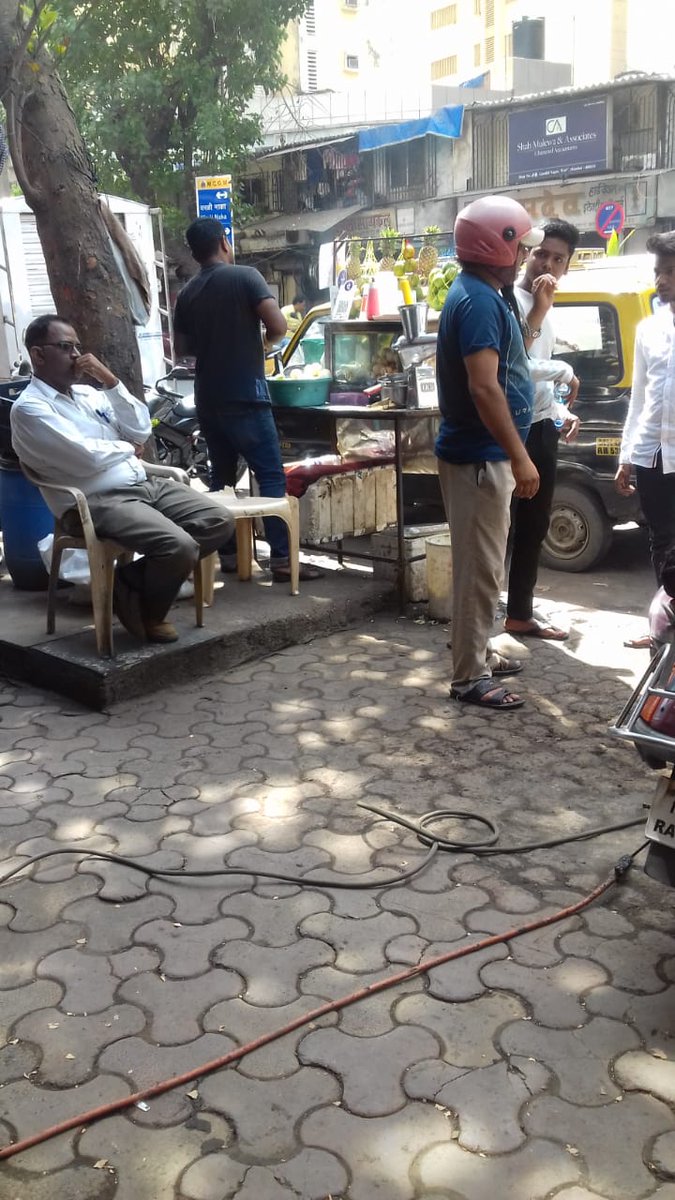 prokadia's tweet photo. @MumbaiPolice @AUThackeray @KishoriPednekar @AhirsachinAhir @mybmcWardGS if an area is going to be liveable by all societies of life, we need to ensure infrastructure is respected. At Lower Parel  
pheonix Mills back gate, bikes parked haywire on footpaths and nothing gets done https://t.co/PCS4khTIgE