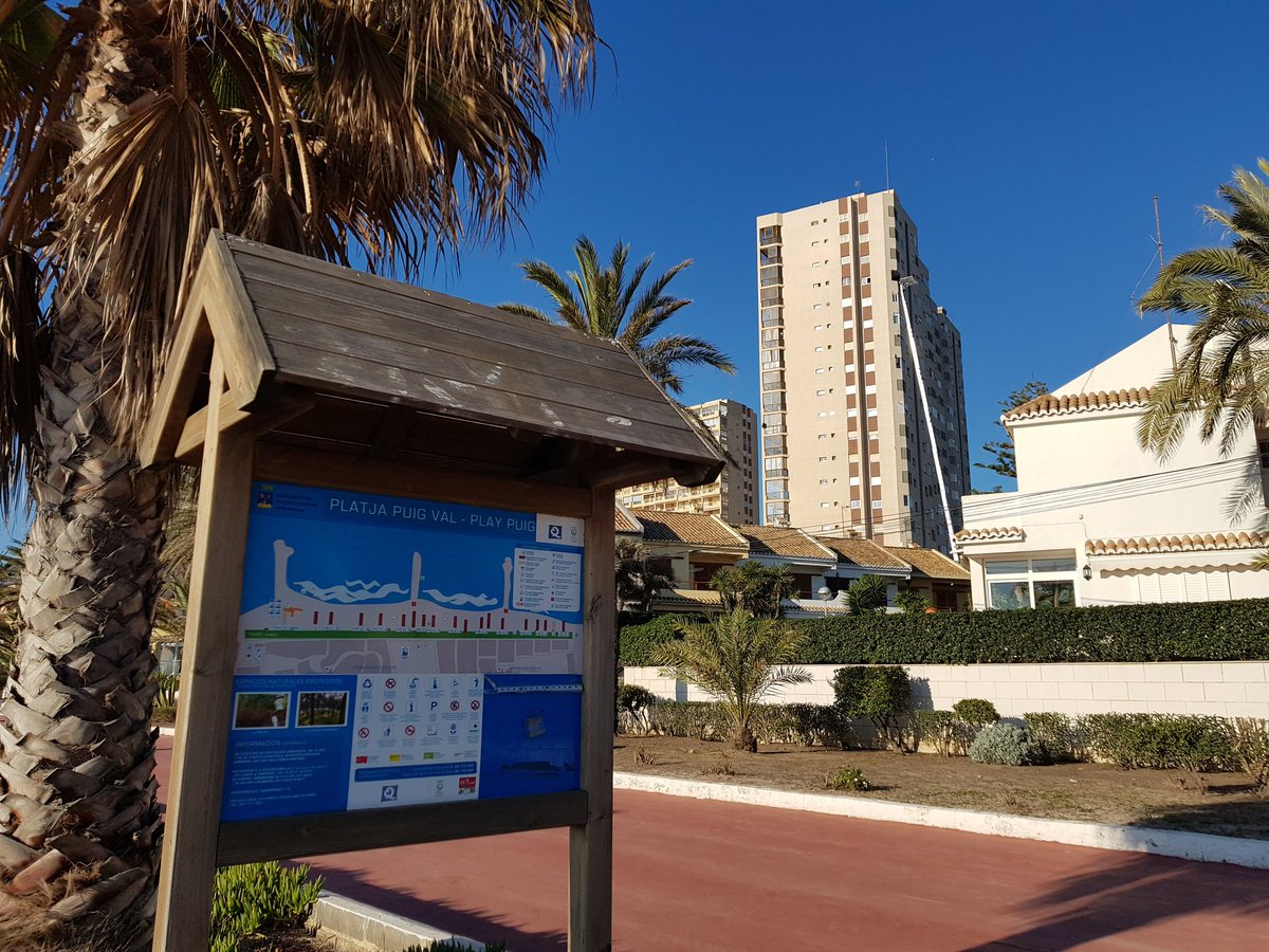 plataformas_Lev's tweet photo. Que la altura de tu vivienda no sea un impedimento para que la reforma de tu hogar se lleve a cabo 👷🏻‍♂️🏗️🏢

✅ Elevador Horyong instalado en el piso 16° a 50m de altura 🔝

.
🔹Plataformas Levante🔸
Servicios de elevación de materiales a gran altura
 
☎️ +34690114114 https://t.co/4z6t048WpD