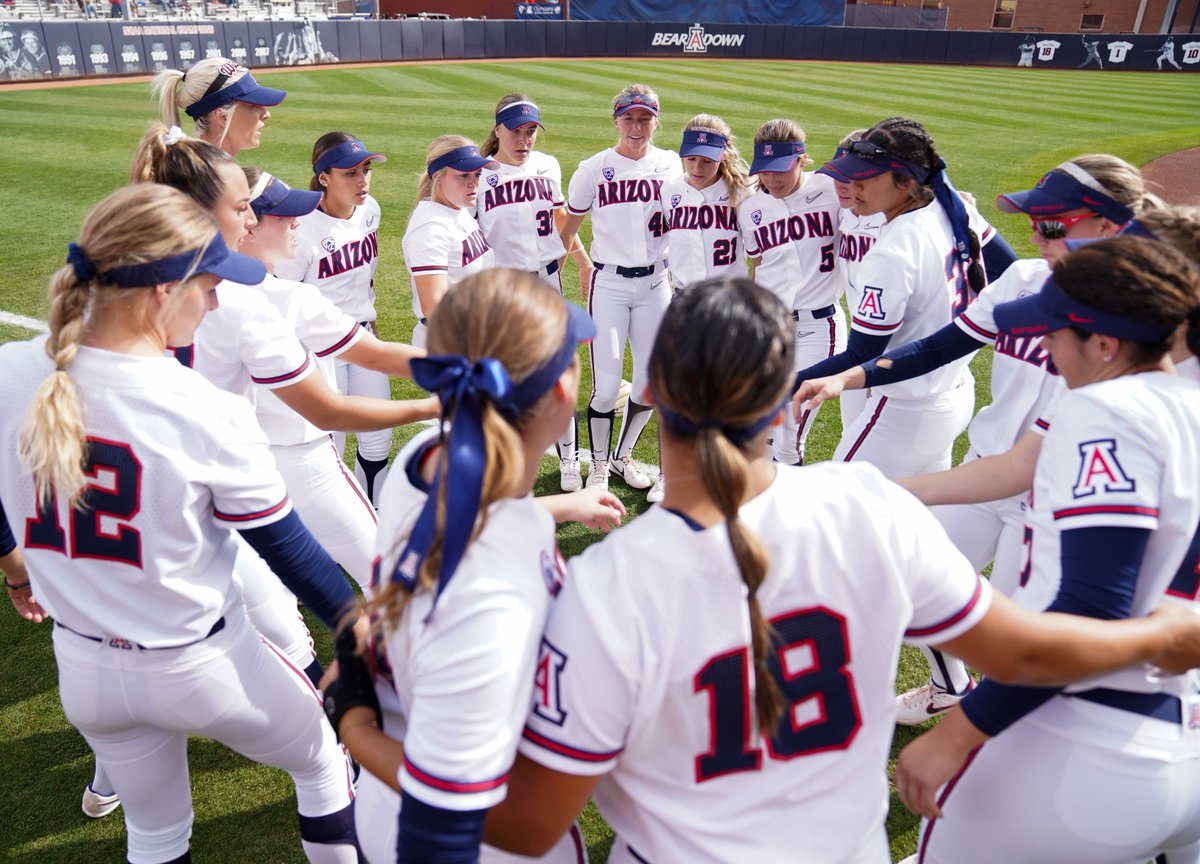 ArizonaSoftball's tweet image. 3⃣ of our 5⃣ games this weekend will be stream live at WatchESPN.com!

2/28 vs. McNeese State » ESPN3
2/28 at Alabama » SEC Network +
2/29 at Alabama » SEC Network +
2/29 vs. McNeese State » 🚫
3/1 vs. UT Arlington » 🚫