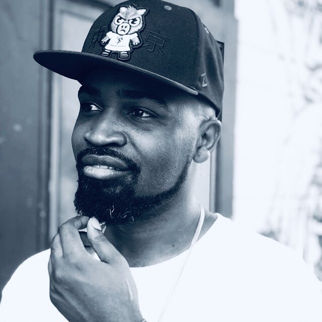 johnny_barnes's tweet photo. 🚨 NEW PODCAST ALERT 🚨
This month, @twainlo stopped by to talk about his new album ‘Central Standard Time’ + more!
#LocalHeatMN
Listen: https://t.co/bMjpeY7G0y https://t.co/TkytEKeTw2