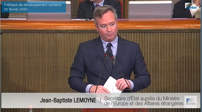 #DirectCESE #LOPDSI #ODD "Il ne s'agit pas de faire une loi pr faire une loi. Je veux dire combien les échanges ac la société civile organisée ont été intenses. Je veux remercier <a href="/PhilippeJahshan/">Philippe Jahshan</a> " exprime <a href="/JBLemoyne/">Jean-Baptiste Lemoyne</a>