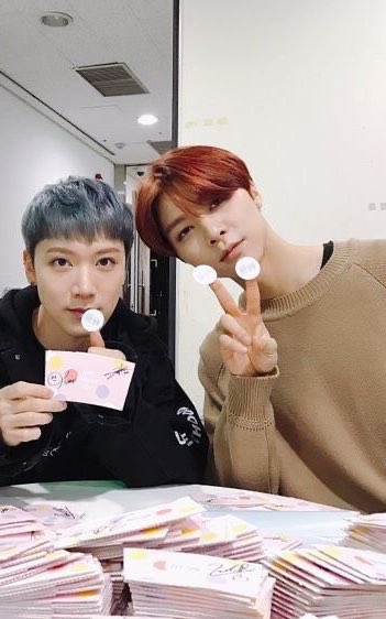 happy birthday ten!
you are one of the most talented people on this planet, from your amazing dancing to your beautiful singing! you always guve every performance your all, and make the atmosphere funnier. thank you for being you! we love you!
#HAPPYTENDAY