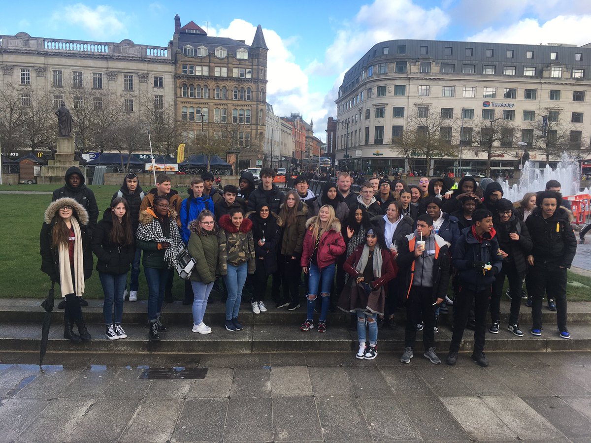 mrcleggg's tweet photo. Fantastic day of Geography. Such a pleasure to take our students out and spend time with them. We can’t wait for the Rivers trip next week! @ACADEMYSFA @asfahos https://t.co/6o9tshncuw
