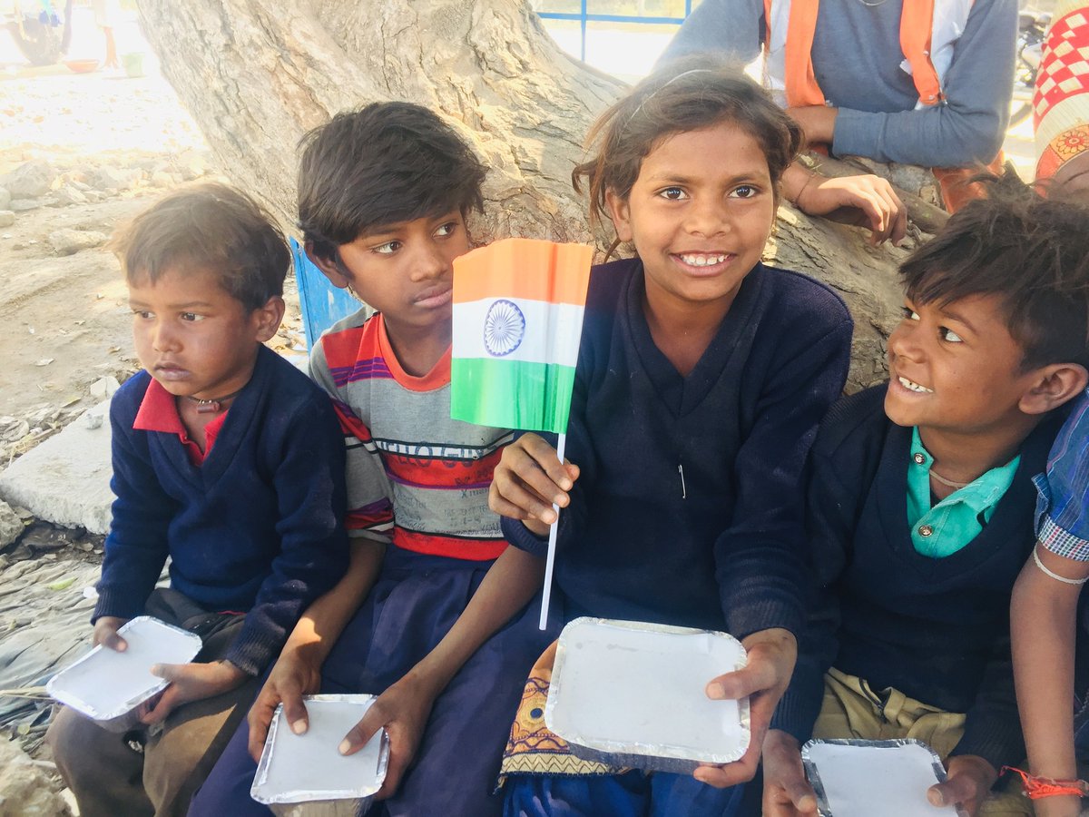 bagofsmile's tweet photo. "We know that a peaceful world cannot long exist, one-third rich and two-thirds Hungry"

Feed a Homeless  People .

#ngo#bagofsmilefoundation#worldhunger#feedthehunger#endhunger#sdgoals#serveothers#donate#contribution#child#childhunger#help#helpingothers#humanity https://t.co/HRkh2DxcdG