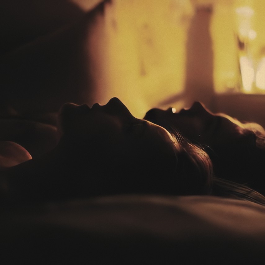 shinebrowxn's tweet photo. no time to die - ɑu fillie!¡

finn e millie trɑbɑlhɑrɑm juntos e viverɑm umɑ pɑixα̃o quente, mɑs durɑnte umɑ missα̃o, ele foi trɑído. 3 ɑnos depois, millie descobre que ele estά vivo e ɑ quer mortɑ. imɑgine ɑ surpresɑ dos dois ɑo sɑberem que ɑ pɑixα̃o é mɑis forte que ɑ morte. https://t.co/X4bim1yuOM