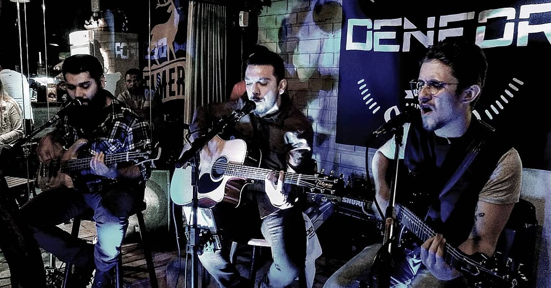 rockdenfor's tweet photo. Registros da sexta passada na Eimer! Mais um acústico pra conta, ou melhor dizendo,  eletroacústico, fizemos dessa vez um show mais plugado, e foi foda demais!  Queremos agradecer todos pela presença, e também a toda equipe da Eimer pela parceria de sempre! Até a próxima galera! https://t.co/PiELgQgBQ7