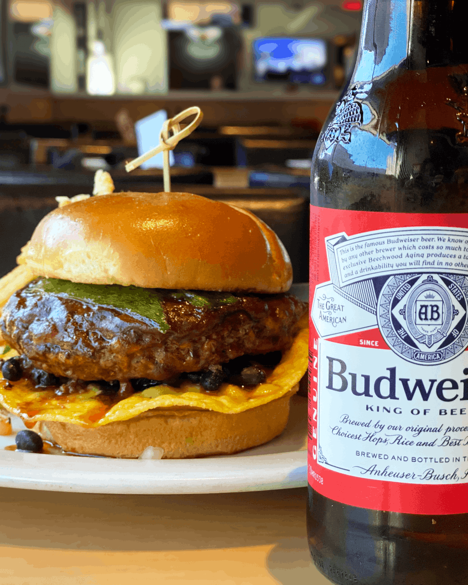 SAcurrent's tweet photo. @Cover3Dining presents the #ElChingon burger. $8 and sexy as hell. Get some. #satxburgerweek https://t.co/PiSaiZvL4U