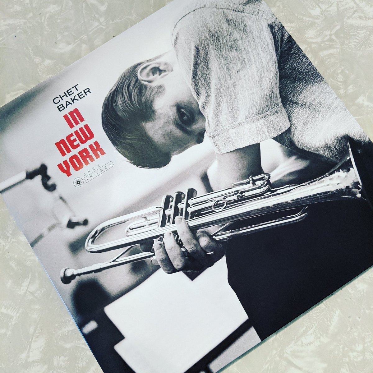inferentialkid's tweet photo. My six-year-old's review of *Chet Baker in New York*: "It has a cool cover that makes you want to buy it, but then you listen to it and the music is just 'boop boop boop de boop.'" https://t.co/ZV7W3nadkk