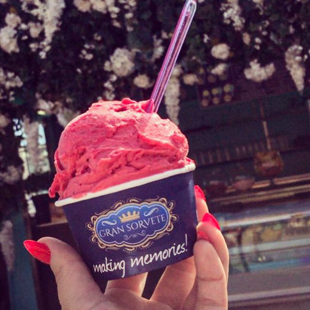 GranSorvete's tweet photo. #GranSorvete enjoying the delicious raspberry sorbet #gelato #desserts #vilamoura #icecream https://t.co/7bDogDVQ24