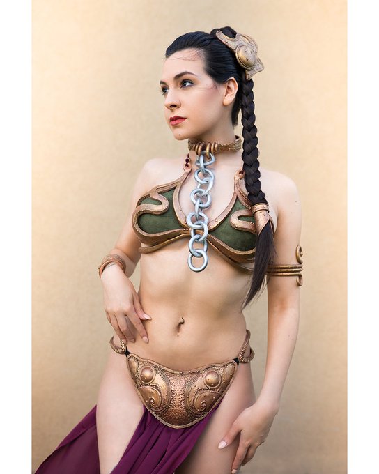 1 pic. Slave Leia to heat up your winter! Unless you’re like me and live down south and are already melting