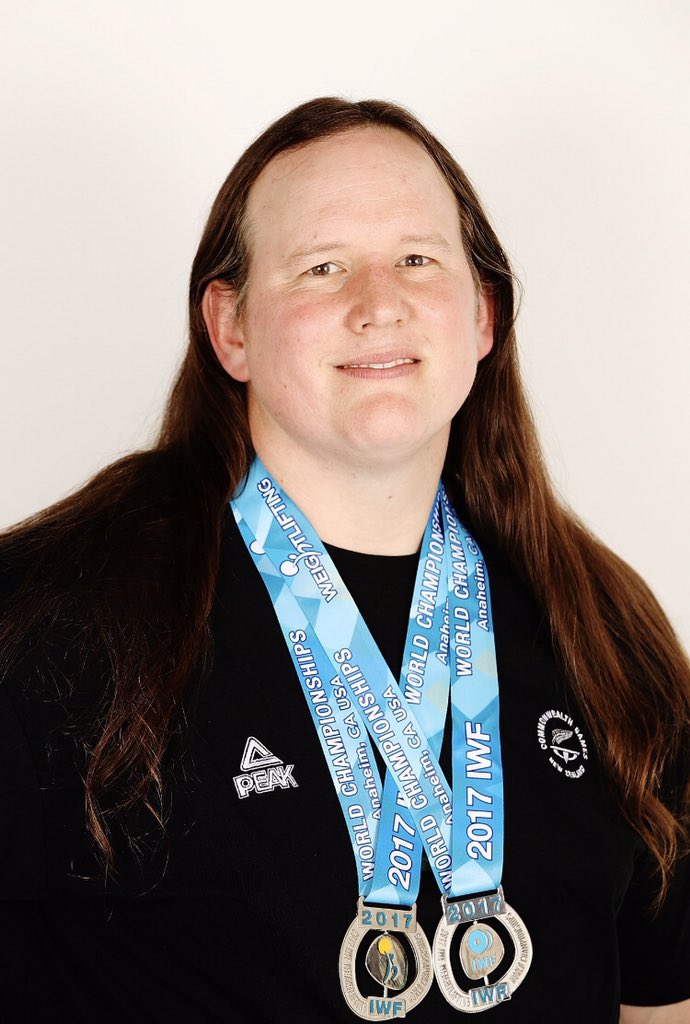 PMunozIturrieta's tweet photo. El patriarcado lo hizo de vuelta. 
Laurel Hubbard, un hombre disfrazado de mujer, acaba de ganar dos medallas de oro en la competencia femenina. Nuevamente, la que pierde es la mujer. Va a arrasar el Tokio 2020. https://t.co/ClkPYkg1xx