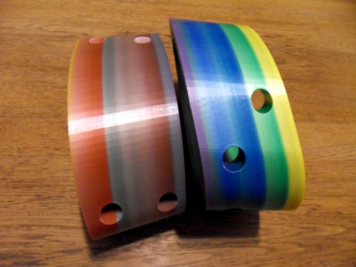 DMedyk3's tweet photo. Parts 10-8 and 58-9 for #3DMS2020 printed with @Eryone3d MiniRainbow PLA on @Prusa3D i3 MK3s printer. 0.2 LH, 215/60 temps, gyroid infill 10%, Hilbert curve up and bottom. Packed and ready for shipment(it's about 800km to Helsingborg Sweden)🥳

#3DMSPP #3Dprinting #3Dprint https://t.co/SX2kgzfxnn