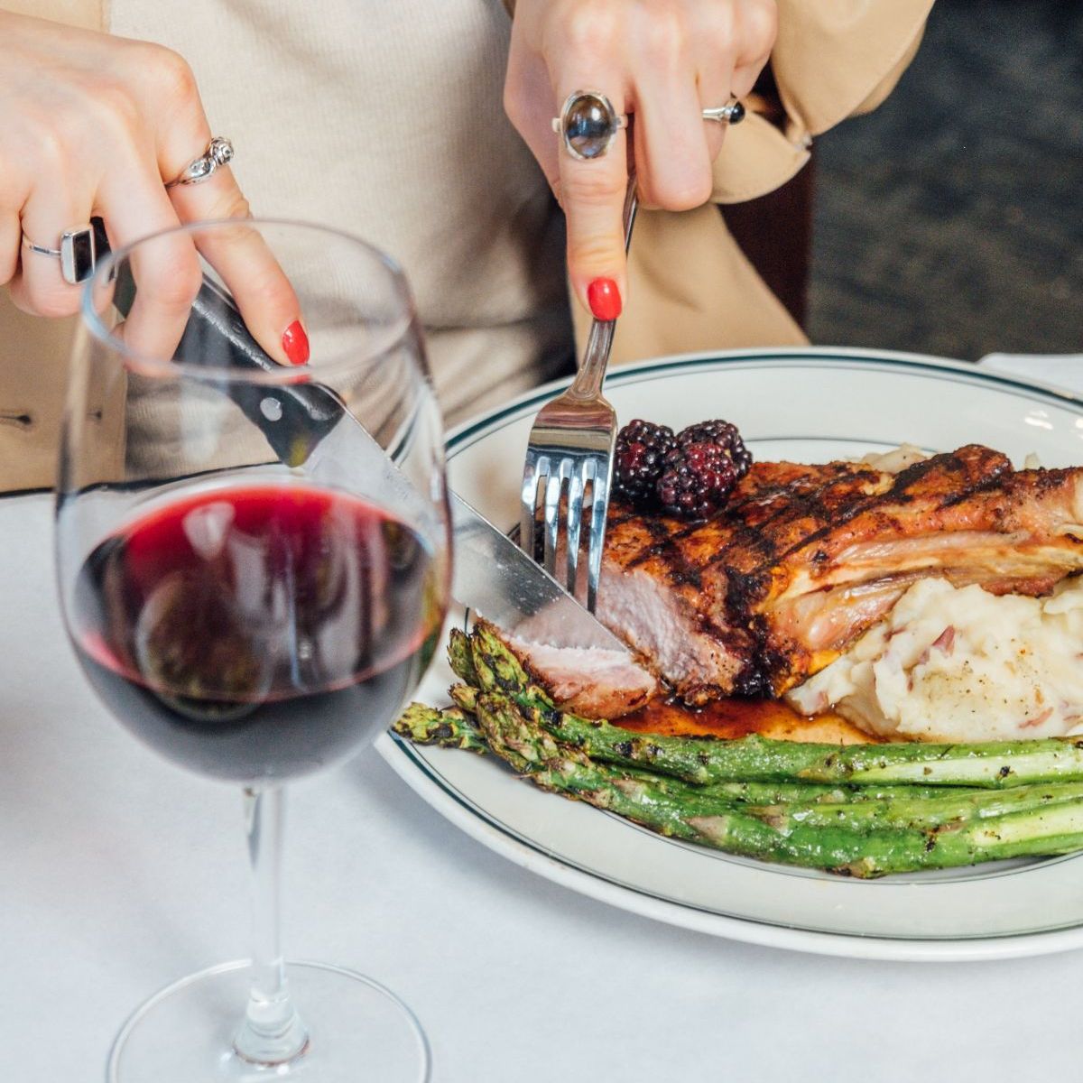 We're helping make your life easier one post at a time. Today's dinner plans include our Blackberry Pork Chop. 🙌