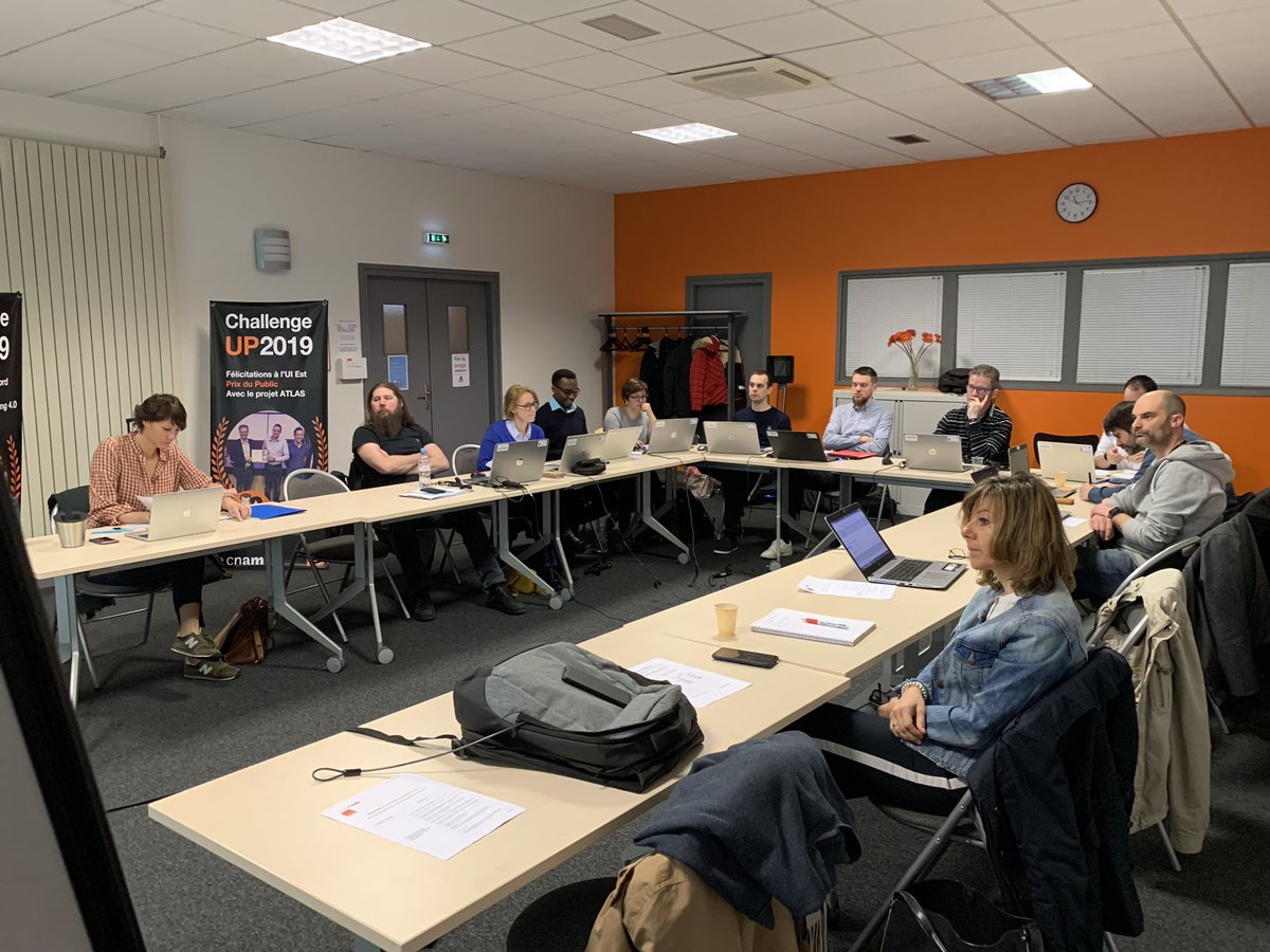 Pascal__Perrin's tweet photo. Journée #2 de restitution des projets du cursus de professionnalisation Orange-Cnam : Parcours Nouvel ABO. #UIIF_Centre  @Orange_EMT #ChallengeUP https://t.co/AGNxURlIP1