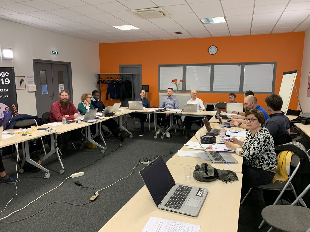 Pascal__Perrin's tweet photo. Journée #2 de restitution des projets du cursus de professionnalisation Orange-Cnam : Parcours Nouvel ABO. #UIIF_Centre  @Orange_EMT #ChallengeUP https://t.co/AGNxURlIP1