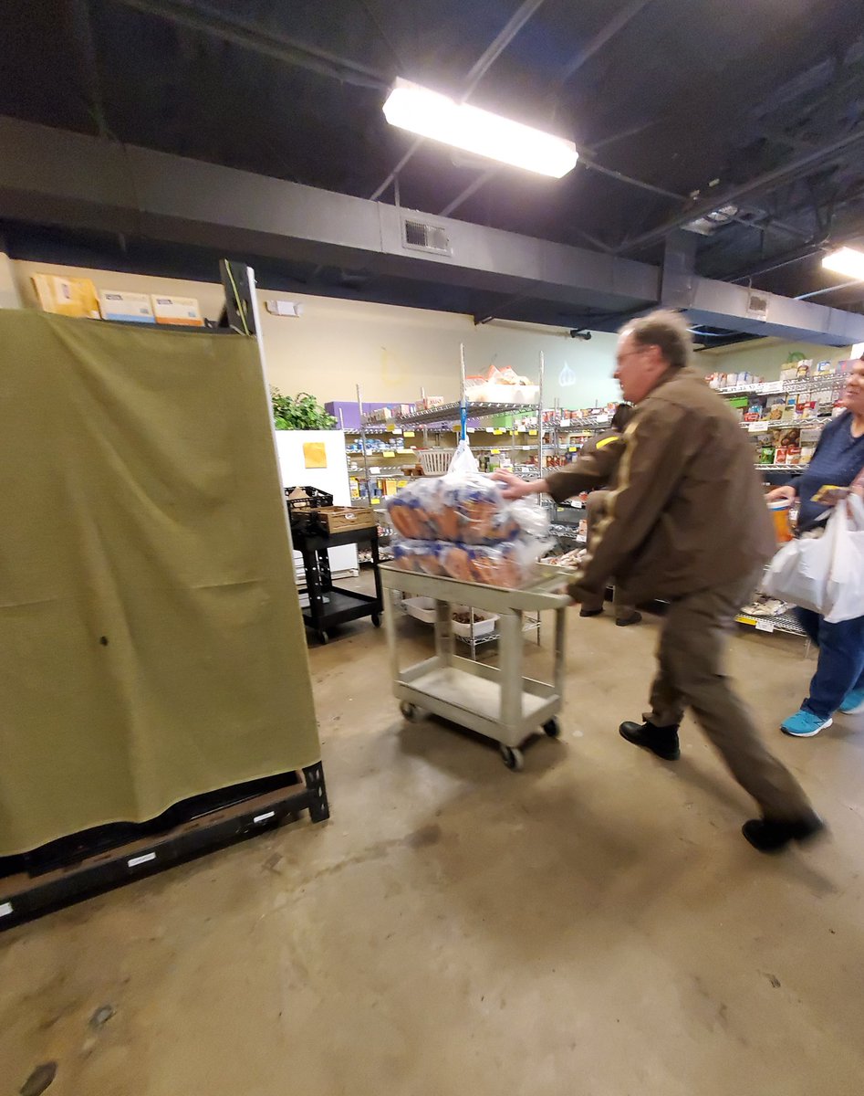 Our N2N event at the Allen Outreach Center was amazing!! We may have stocked the shelves of this pantry but the donations came from across the metroplex.  Over 1,000 lbs of food. Generosity at it's best! #ServingOthers #N2N <a href="/MannEric01/">Eric Mann</a> <a href="/RRVolunteers/">RedRiverVolunteers</a> <a href="/Ricups/">Rick Winters</a>