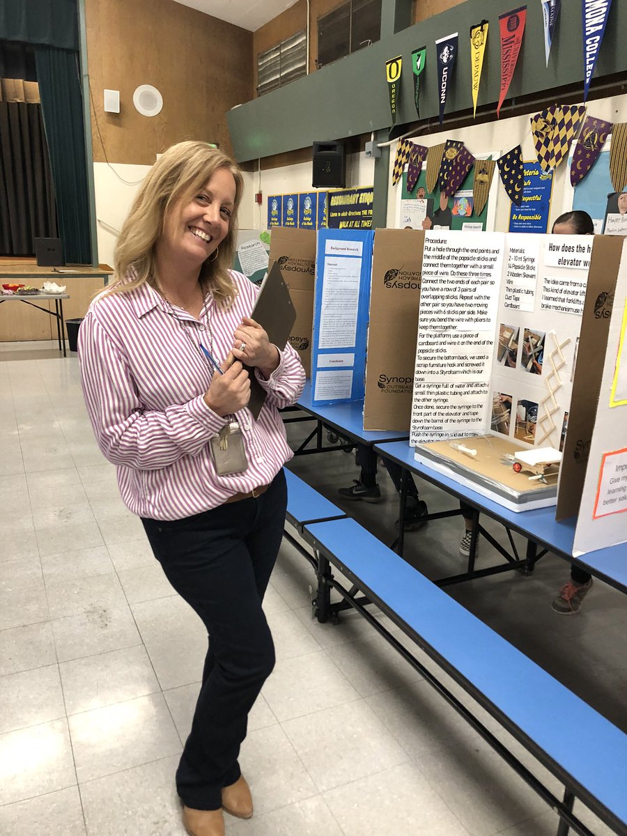 Our science fair was a hit! Come tonight at 6pm to hear our grade 3,4,5 winners! Thanks to our amazing judges for coming and hearing from our amazing students! @hartwig925 <a href="/ejamesrego/">Eric Rego</a> @NicoleCARESASP <a href="/dawnedwards93/">Dawn E. Edwards</a>