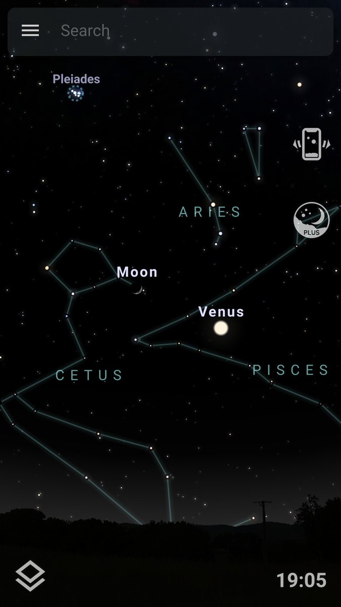 AlunScience's tweet image. Look out for Venus near the moon in the next couple of days. Position at 7pm on Friday shown below.