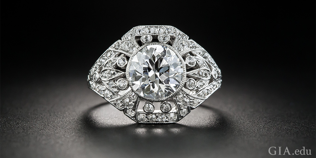 GIAnews: If your beloved is a traditionalist, this #Edwardian era #ring featuring a 2.02 carat #diamond might be the perfect choice. Courtesy: LangAntiques  #STPLSurat #STPLnews