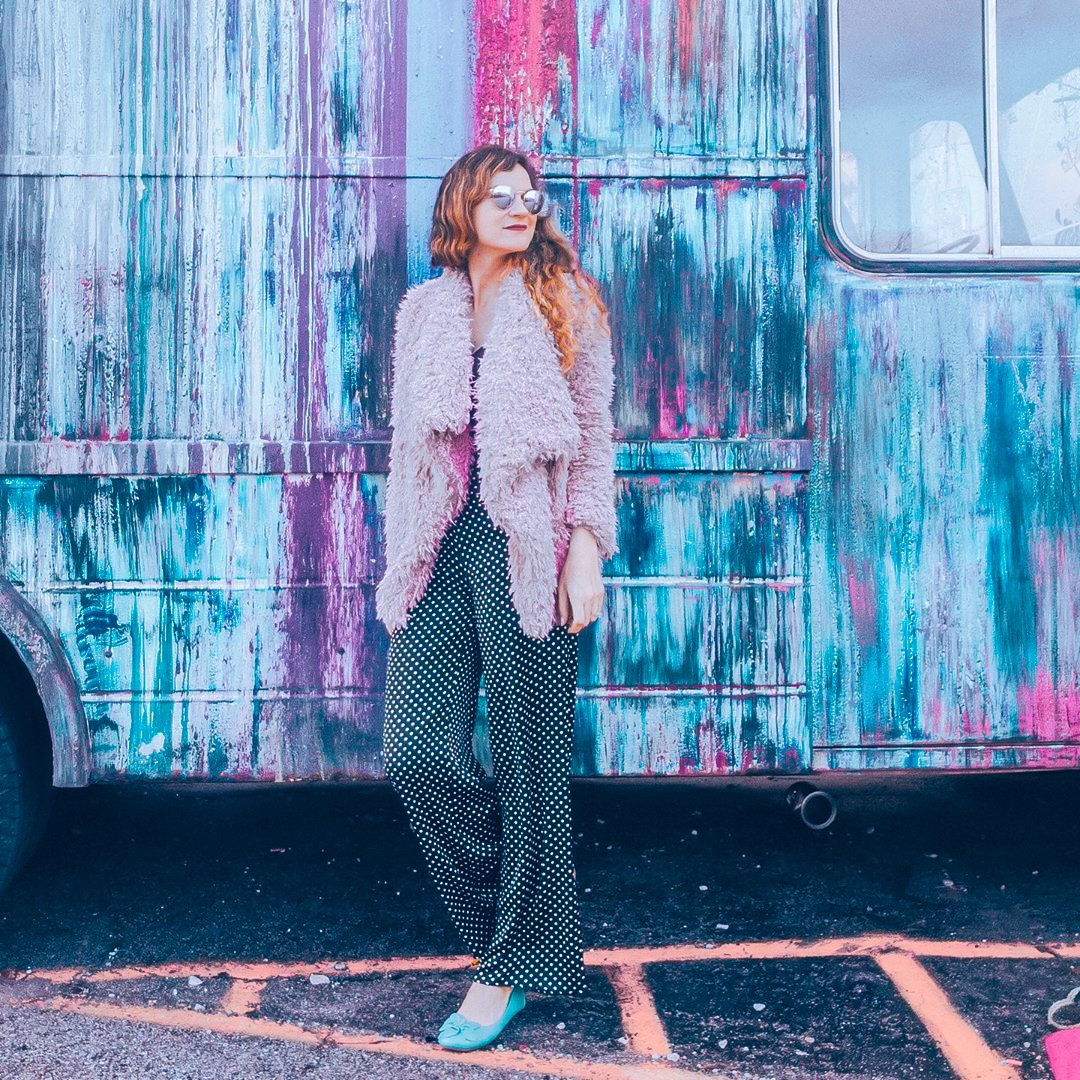 DCITYstyle's tweet image. It's about to get graphic: Brightside Boutique  opens 3/7  in Shaw. Launched by Baltimore boss Christie Vazquez, this is Brightside's 4th DMV shop and first in DC. Doors open next to @Bonobos @Nicecream  in @TheShayDC ✨ Stay tuned for more on this exciting new shop! #DCITYstyle