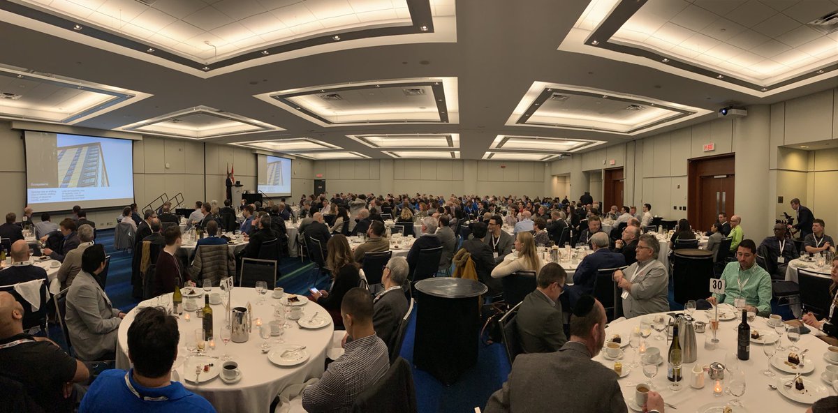 CSCToronto's tweet photo. Alex Lukachko of @RDHBuildings giving a lunch and learn at the #cscbuildingexpo luncheon! https://t.co/IylwLq5lh8