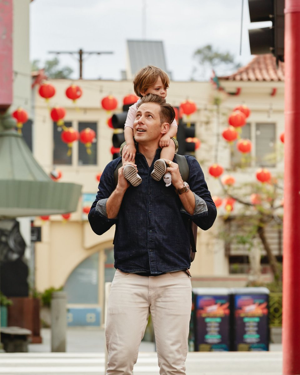 Don't just tell your children about the world, show them! 🌍

Travel away with the Pico car seat #WAYB