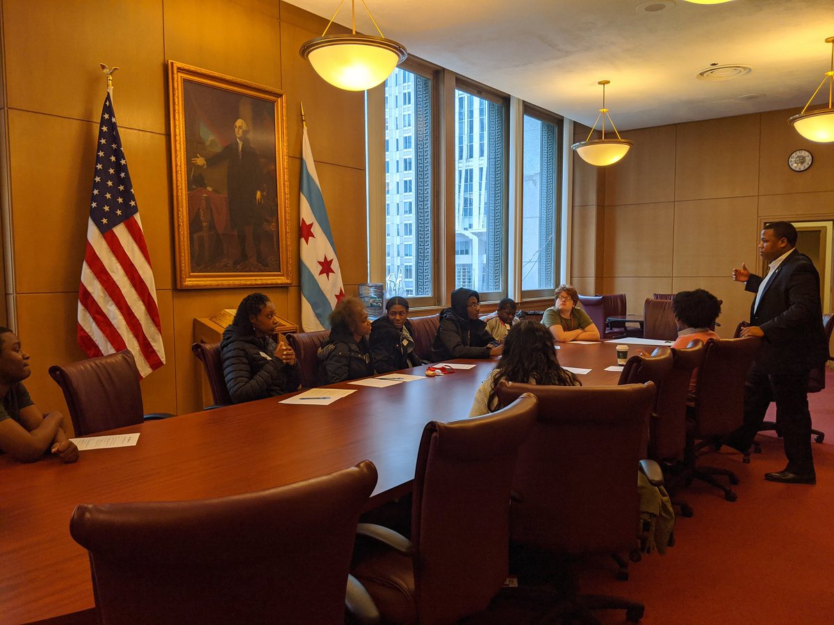 Group 4 Fenger and Amundsen students drafting legislation on improving safety within education #EngageCPS