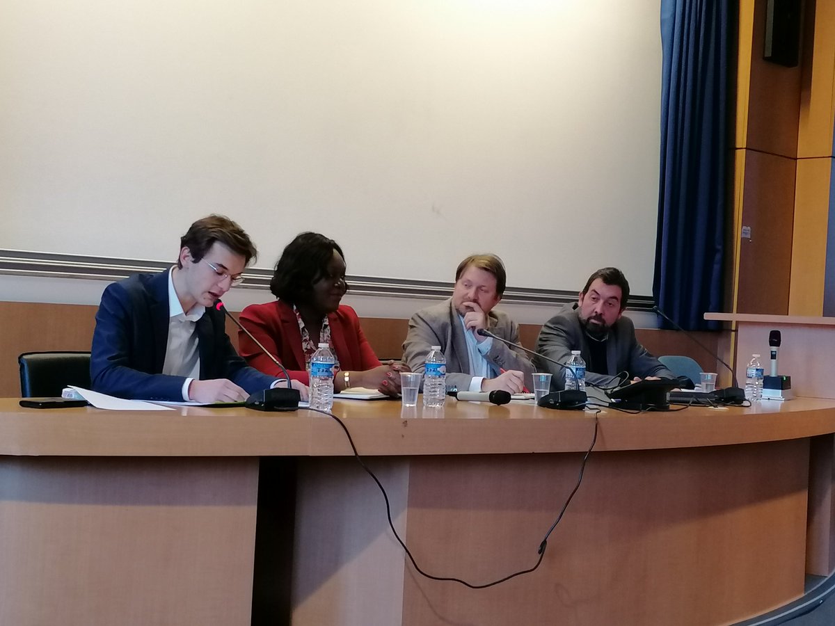Students for Liberty France (@sfl_france) on Twitter photo Début de notre conférence avec la député <a href="/LaetitiaAvia/">Laetitia Avia</a>, Laurent Gayard et Benoît Tabaka. Début de notre conférence avec la député <a href="/LaetitiaAvia/">Laetitia Avia</a>, Laurent Gayard et Benoît Tabaka.