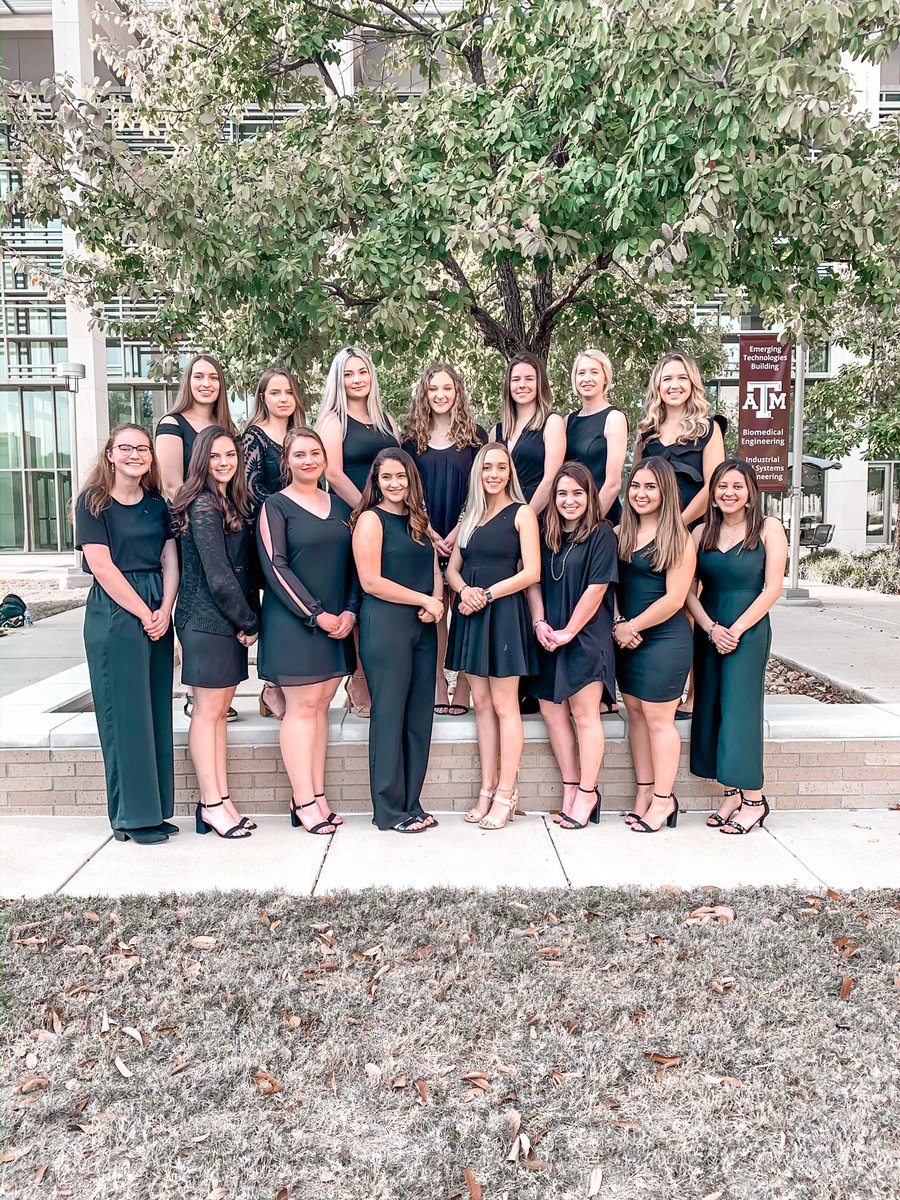 tamuphisigmarho's tweet image. though they started off as potential new members, they are now our incredible gamma class! we couldn’t have asked for a better group of young ladies to induct!
#induction #gammaclass #love