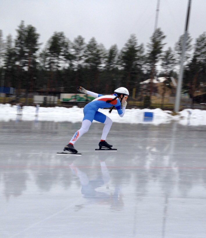 philippa_draper's tweet photo. Had a great time competing at Country Match. Got two new pbs in the 1500m and 3000m and managed to reduce my 3k time by 1 minute and 5s!! @gllsf @trueathleteproj https://t.co/P7Eef7syEs