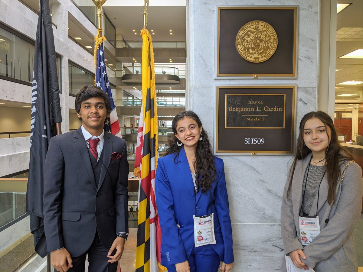 What did these <a href="/yesprogramnews/">Kennedy-Lugar YES</a> exchange students learn from their experience in #Maryland? "Get out of your comfort zone, do an exchange program and make a difference in the world!" A big thanks to <a href="/SenatorCardin/">Senator Ben Cardin</a>'s office for meeting with us today! #ExchangeOurWorld #CivEdWeek