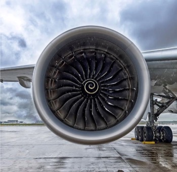 Rolls-Royce tweet media