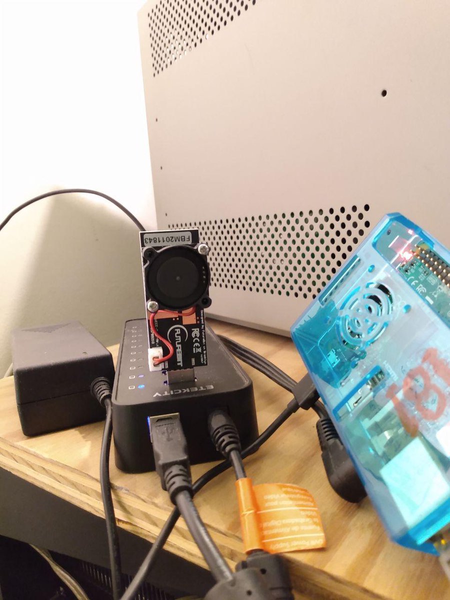 c3ntrx's tweet photo. After 9 months of sitting round I finally hooked up my #futurebit #moonlander2 and started mining #Litecoin again. This thing is pretty cool. https://t.co/c1CfGJDJng