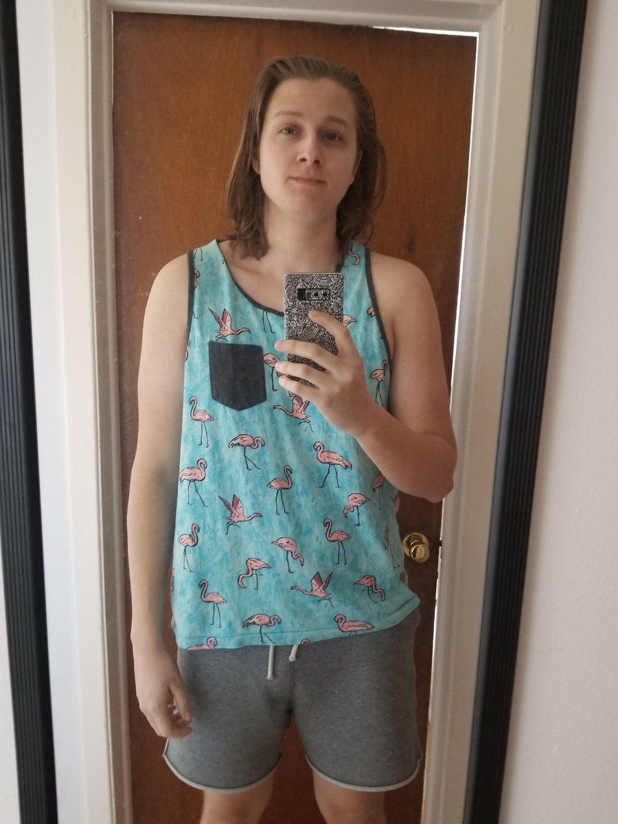 ArthurHugand's tweet photo. Officially just hit a healthy BMI 😁
Went from around 230 lbs (104.3 kgs) in March of last year to 193.8 lbs (87.9kg) this morning 🥰
Still much to go but yeah!
Also the hair gainz 🤙

Serious inspiration from @Kephrii, man showed it was possible #HealthyLikeKephrii https://t.co/u4SMF6EGEL